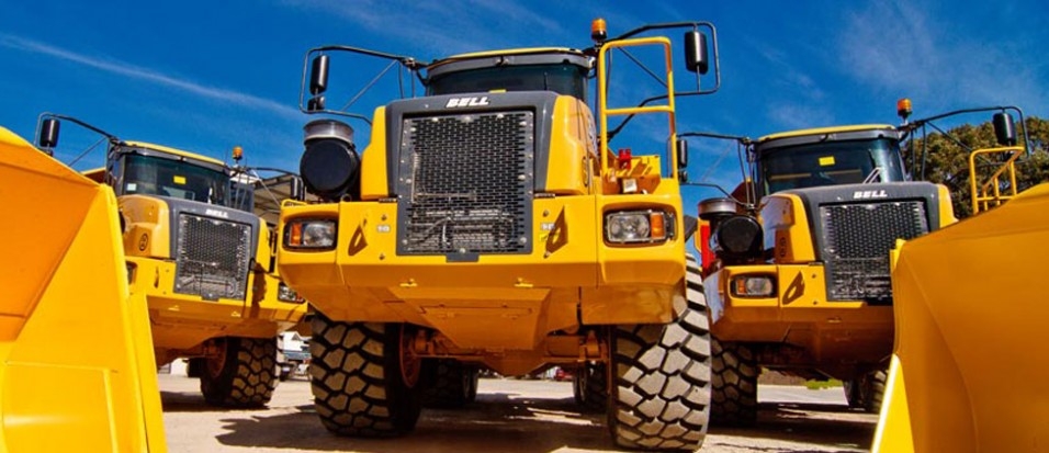 Pro's and Con's of hiring and or buying earthmoving machinery